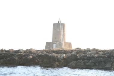 Vardianoi lighthouse