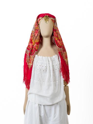 ΚΕΦΑΛΟΔΕΣΜΟΣ ΜΕ ΦΛΟΥΡΙΑ ΠΑΡΑΔΟΣΙΑΚΗΣ ΦΟΡΕΣΙΑΣ ΚΑΒΑΚΛΙΟΥ ΘΡΑΚΗΣ ΓΥΝΑΙΚΕΙΟΣ