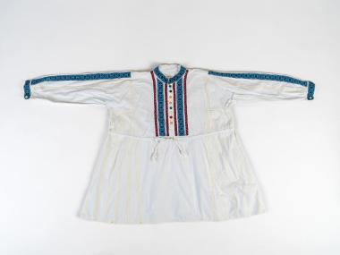 MEN’S SHIRT OF THE TRADITIONAL COSTUME OF EPISKOPI, NAOUSSA