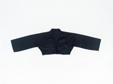 ΓΙΛΕΚΟ (ΛΙΜΠΑΝΤΙ) ΜΑΥΡΟ  ΠΑΡΑΔΟΣΙΑΚΗΣ ΦΟΡΕΣΙΑΣ ΝΑΟΥΣΑΣ ΓΥΝΑΙΚΕΙΟ