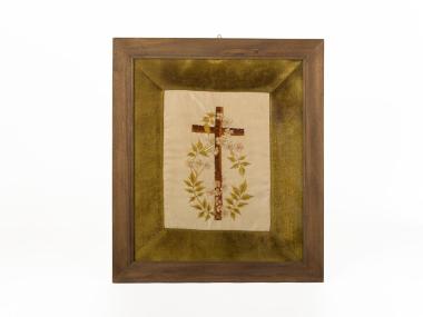 FRAMED EMBROIDERED CROSS
