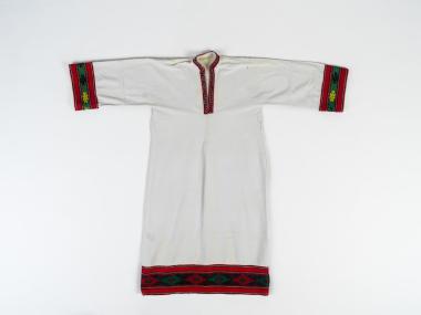 WOMEN’S SHIRT OF THE TRADITIONAL COSTUME OF ARACHOVA