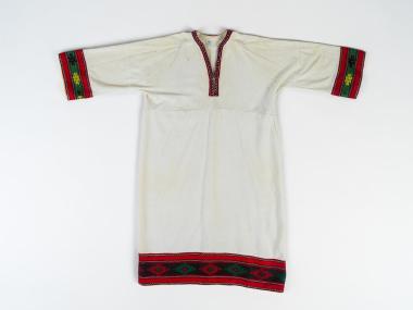 WOMEN’S SHIRT OF THE TRADITIONAL COSTUME OF ARACHOVA