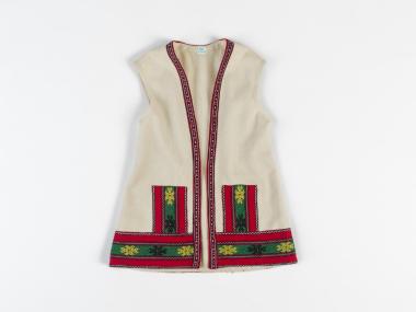 WOMEN’S OVERCOAT (SAYIAS) OF THE TRADITIONAL COSTUME OF ARACHOVA