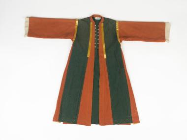 ΕΠΕΝΔΥΤΗΣ (ΣΑΓΙΑΣ) ΠΑΡΑΔΟΣΙΑΚΗΣ ΦΟΡΕΣΙΑΣ ΚΑΠΠΑΔΟΚΙΑΣ ΓΥΝΑΙΚΕΙΟΣ