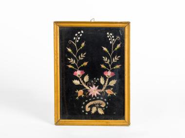 FRAMED EMBROIDERY FOR SLIPPERS (GKOFES)