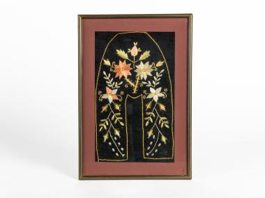 FRAMED EMBROIDERY FOR SLIPPERS (GKOFES)