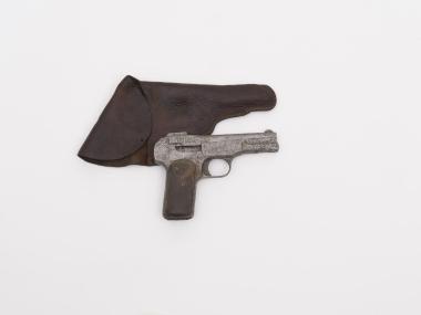 Browning M1900 automatic pistol case of Macedonian Fighter Sokratis Voulgarakis