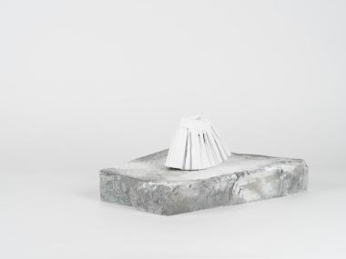 Ντουλαμάς μικρός σε βάση