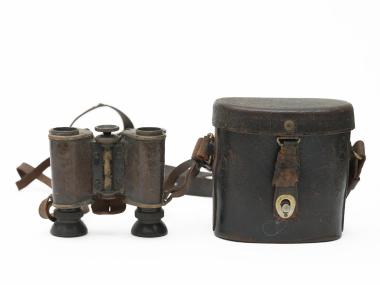 Θήκη για κυάλια Μακεδονομάχου Βασίλειου Σταυρόπουλου (Καπετάν Κόρακα)