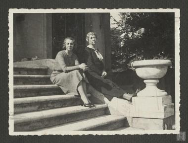 Η Πριγκίπισσα Αικατερίνη με την θεία της Πριγκίπισσα Μαρία στην κατοικία της στην Ρώμη