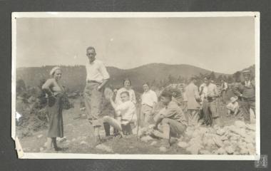 Επαμεινώνδας Πετραλιάς με παρέα Πατρινών