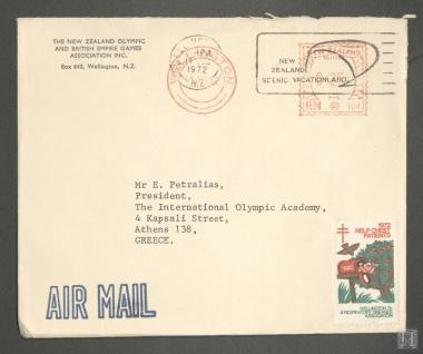 Ταχυδρομικός φάκελος από την  New Zealand Olympic and British Empire Games Association  με γραμματόσημο προς τον Πρόεδρο της Διεθνούς Ολυμπιακής Ακαδημίας Επαμεινώνδα Πετραλιά