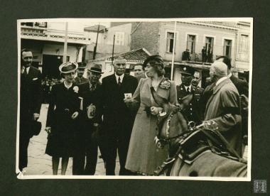 Πριγκίπισσα Αικατερίνη, Επαμεινώνδας Πετραλιάς και Νίνα Πετραλιά