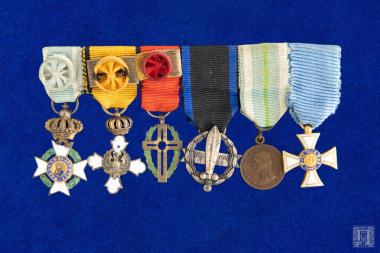 Τιμητική μπαρέτα 6 μεγαλόσταυρων του Ελληνικού Ορθόδοξου Πατριαρχείου Αντιοχείας και όλης της Ανατολής. Συνοδεύεται μαζί με το 311 από έγγραφο  με Νο 281 της 2ας Οκτωβρίου 1957