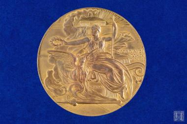 Επίχρυσο μετάλλιο των πρώτων Ολυμπιακών Αγώνων της σύγχρονης εποχής στην Αθήνα το 1896