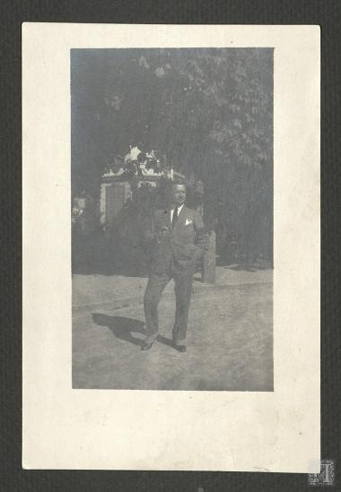 Θάνος Πετραλιάς