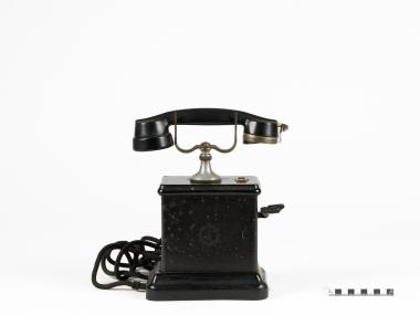 Τηλέφωνο επιτραπέζιο