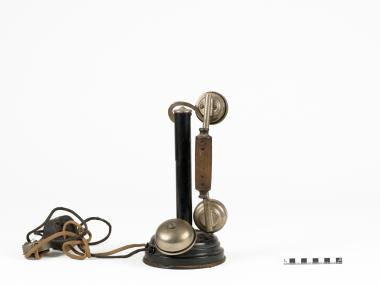 Τηλέφωνο επιτραπέζιο