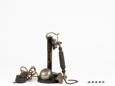 Τηλέφωνο επιτραπέζιο