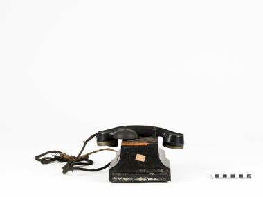 Τηλέφωνο τοίχου