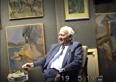 Kostas Loustas is painting Konstantinos Vavouskos