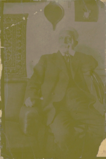 Ο Κωστής Παλαμάς φωτογραφημένος από τον Αρμένιο φωτογράφο Paul Zepdji