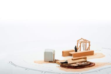 ΤΑ ΑΓΑΛΜΑΤΑ ΠΕΡΙΜΕΝΟΥΝ