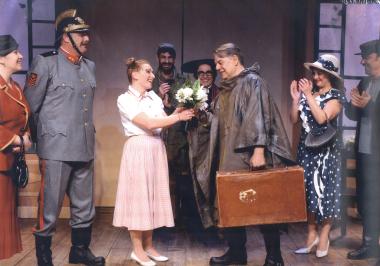 ΟΙΚΟΓΕΝΕΙΑ ΤΟΤ