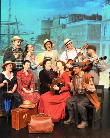 ΚΑΠΟΤΕ ΣΤΗ ΣΜΥΡΝΗ