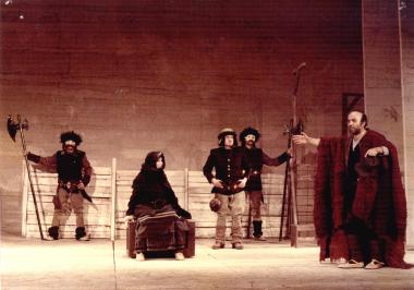 Ο ΚΥΚΛΟΣ ΜΕ ΤΗΝ ΚΙΜΩΛΙΑ