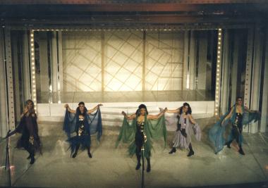 ΜΑΣ ΠΗΡΕ ΤΟ ΠΟΤΑΜΙ