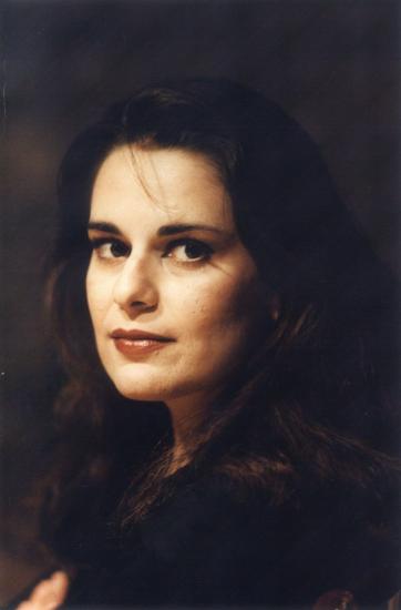 Η ΜΑΥΡΗ ΚΩΜΩΔΙΑ