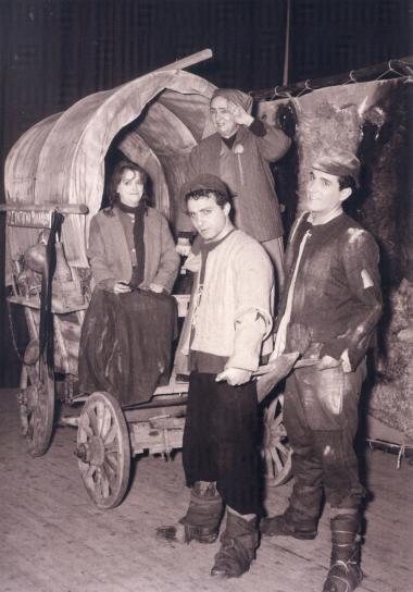 MΑΝΑ ΚΟΥΡΑΓΙΟ