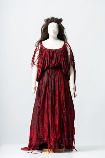 Γυναικείο φόρεμα από μουσελίνα, δαντέλα και σατέν κορδέλες