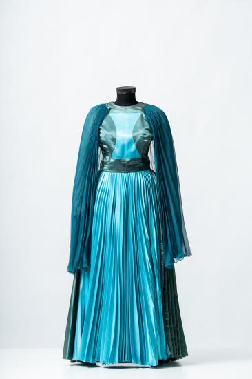 Γυναικείο φόρεμα από πλισέ μουσελίνα και σατέν