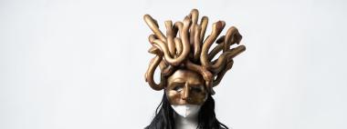 Προσωπείο μάσκα με κάλυμμα κεφαλής