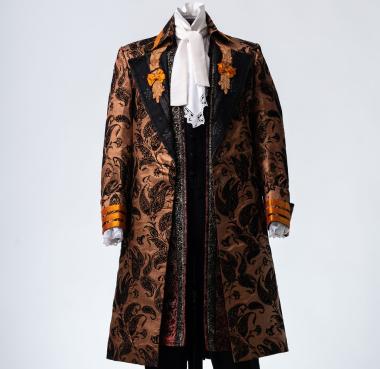 Παλτό σακάκι ανδρικό από μπροκάρ ανάγλυφο, τρέσες, φιόγκους και ασημοκέντημα