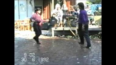 Λέσβος (Αγία Παρασκευή), 1992: Χορός στο πανηγύρι του Ταύρου