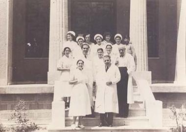 Ιατρονοσηλευτικό προσωπικό Κλινικής 