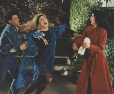 Πάνω Κάτω και Πλαγίως