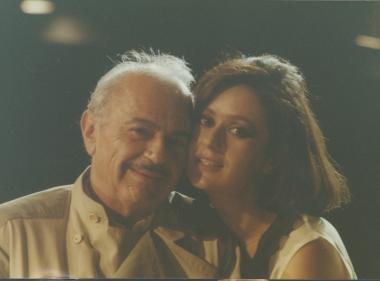 Να Ντύσουμε τους Γυμνούς