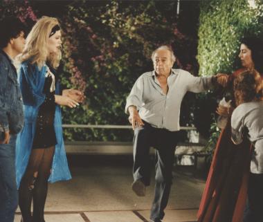 Πάνω Κάτω και Πλαγίως