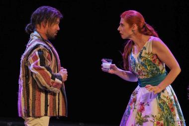 LA BELLE HÉLÈNE - The Return of the Queen