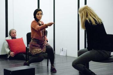 «Σε σας που με ακούτε»