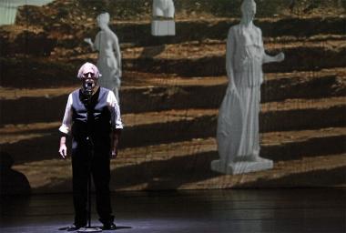 “Cantata Greca” | Ο Moni Ovadia ερμηνεύει Γιάννη Ρίτσο