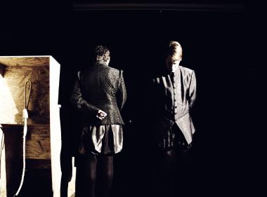 Με το ίδιο μέτρο