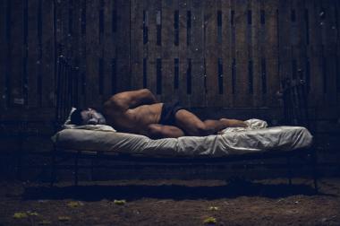 Είσαι σκοπός και γύρω σου χορεύουν τσοπανόσκυλα