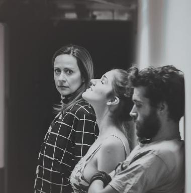 Trailer της παράστασης  «Χίλντα»