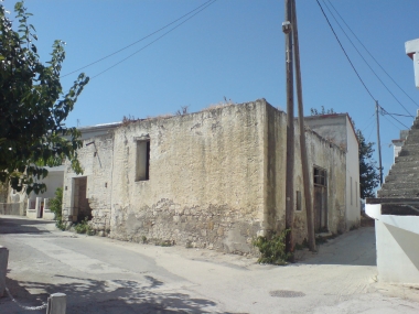 OLIVE OIL PRESS OWNED BY LAOS - OIL PRODUCTION